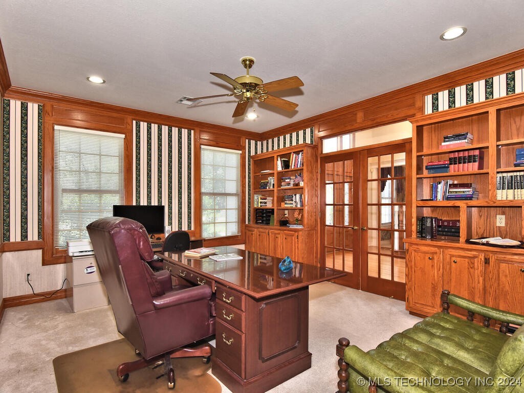 Photo 6 of 53 of 13706 S 18th Street house