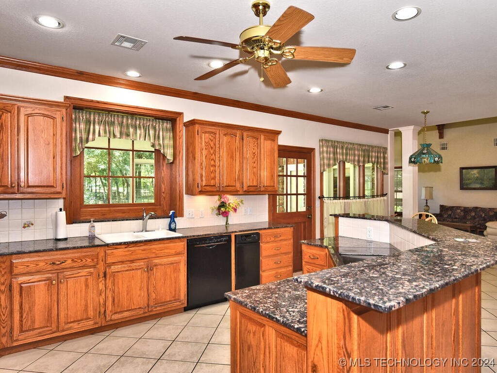Photo 16 of 53 of 13706 S 18th Street house