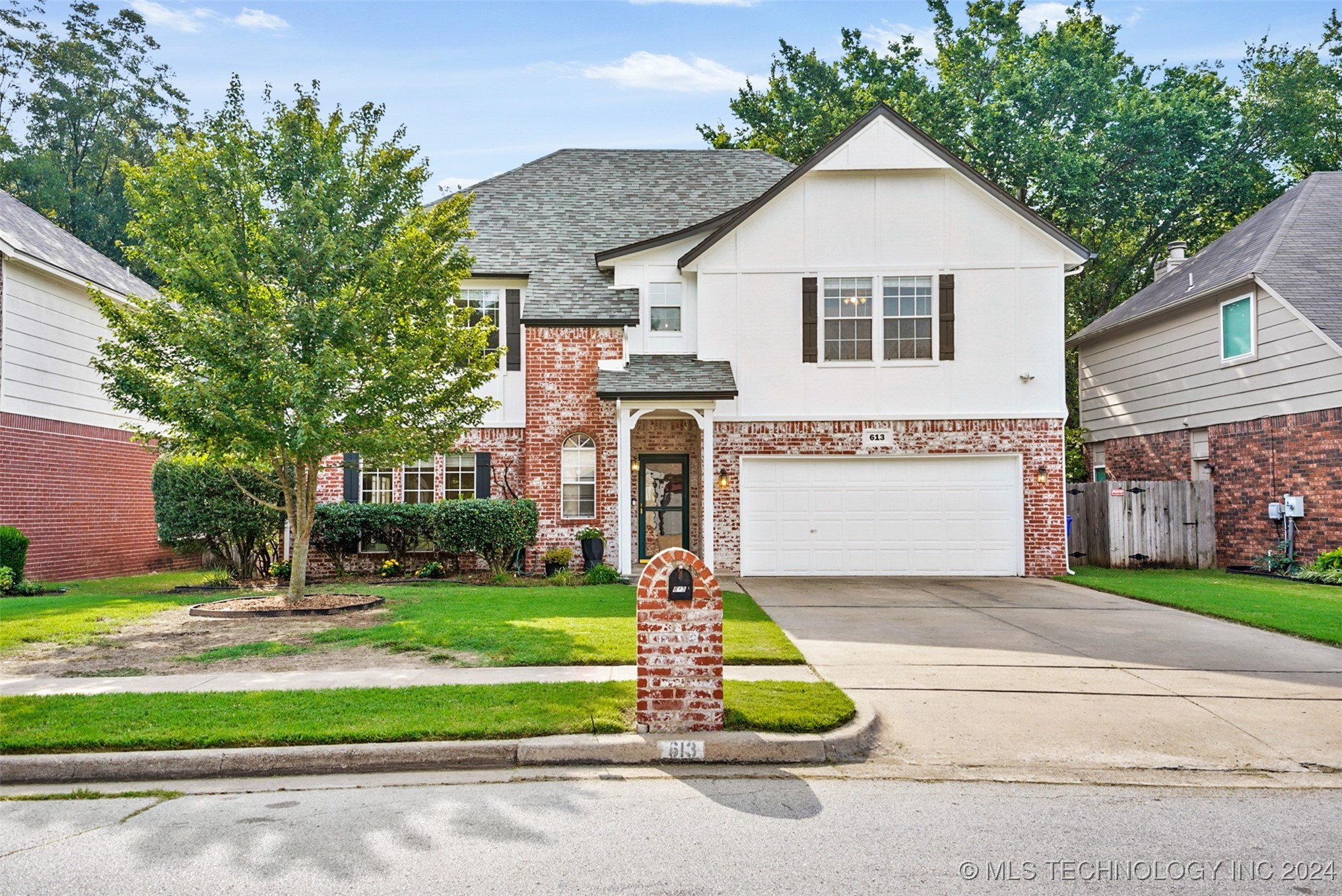 View Broken Arrow, OK 74012 house