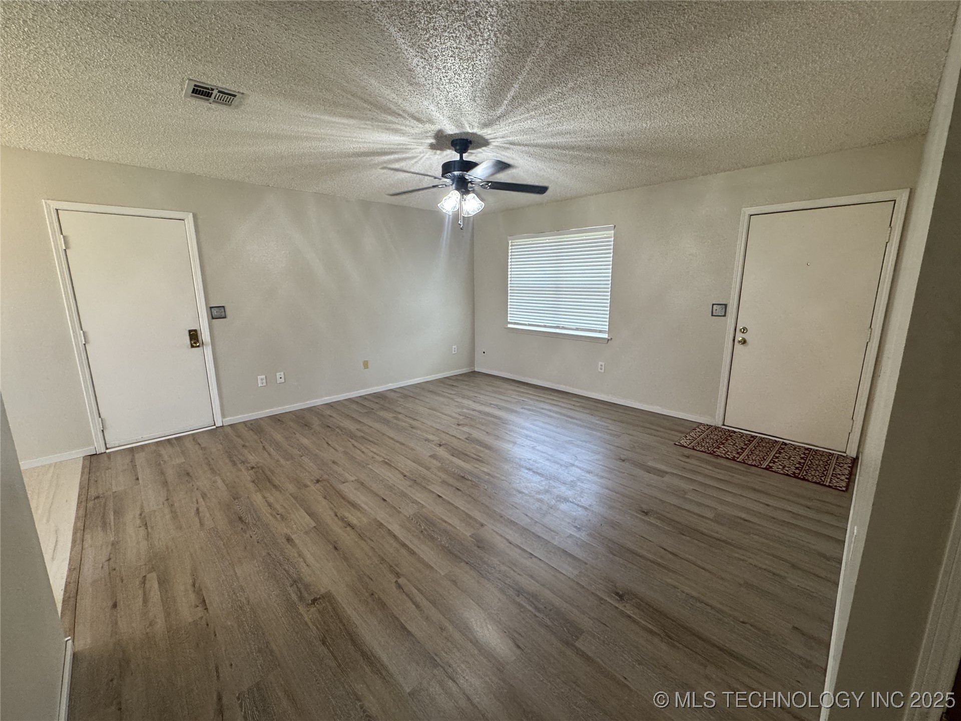 306 E Main