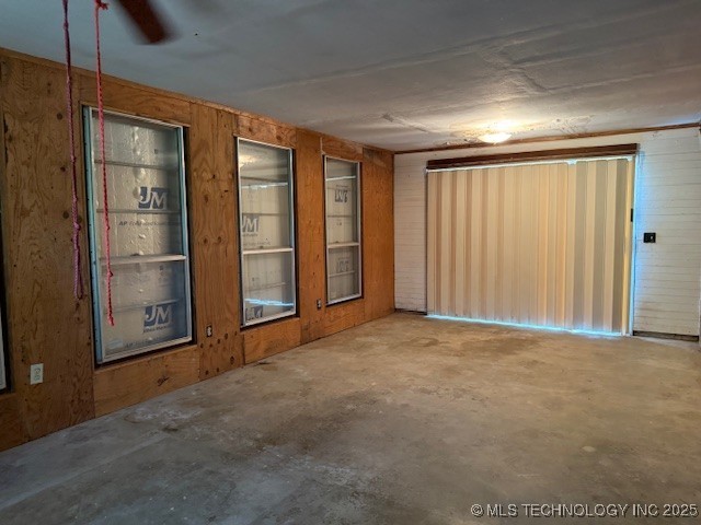 3546 E 2000 Road
