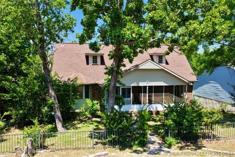 Photo of 36 Hilltop, McAlester, OK 74501 (MLS # 2617161)