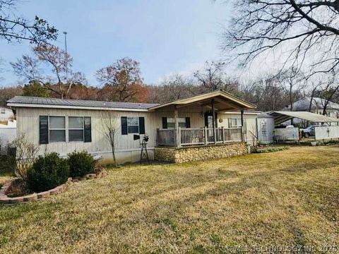 130 S Highland Stringtown OK 74569