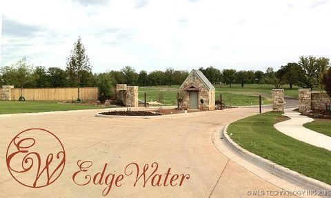 Photo of 1001 Watercolor Drive, Tahlequah, OK 74464 (MLS # 2545350)