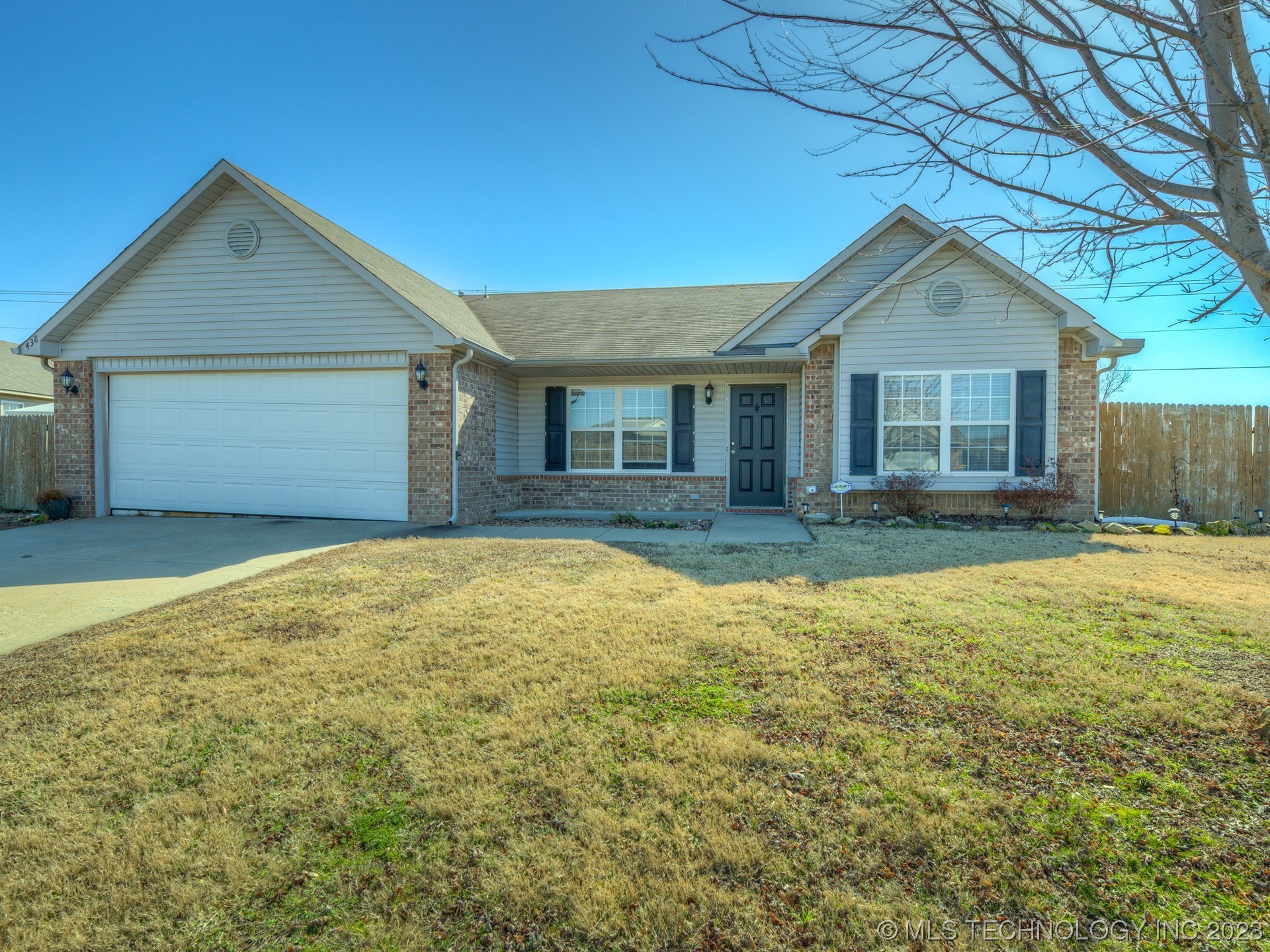 Photo 1 of 26 of 438 E 150th Street S house