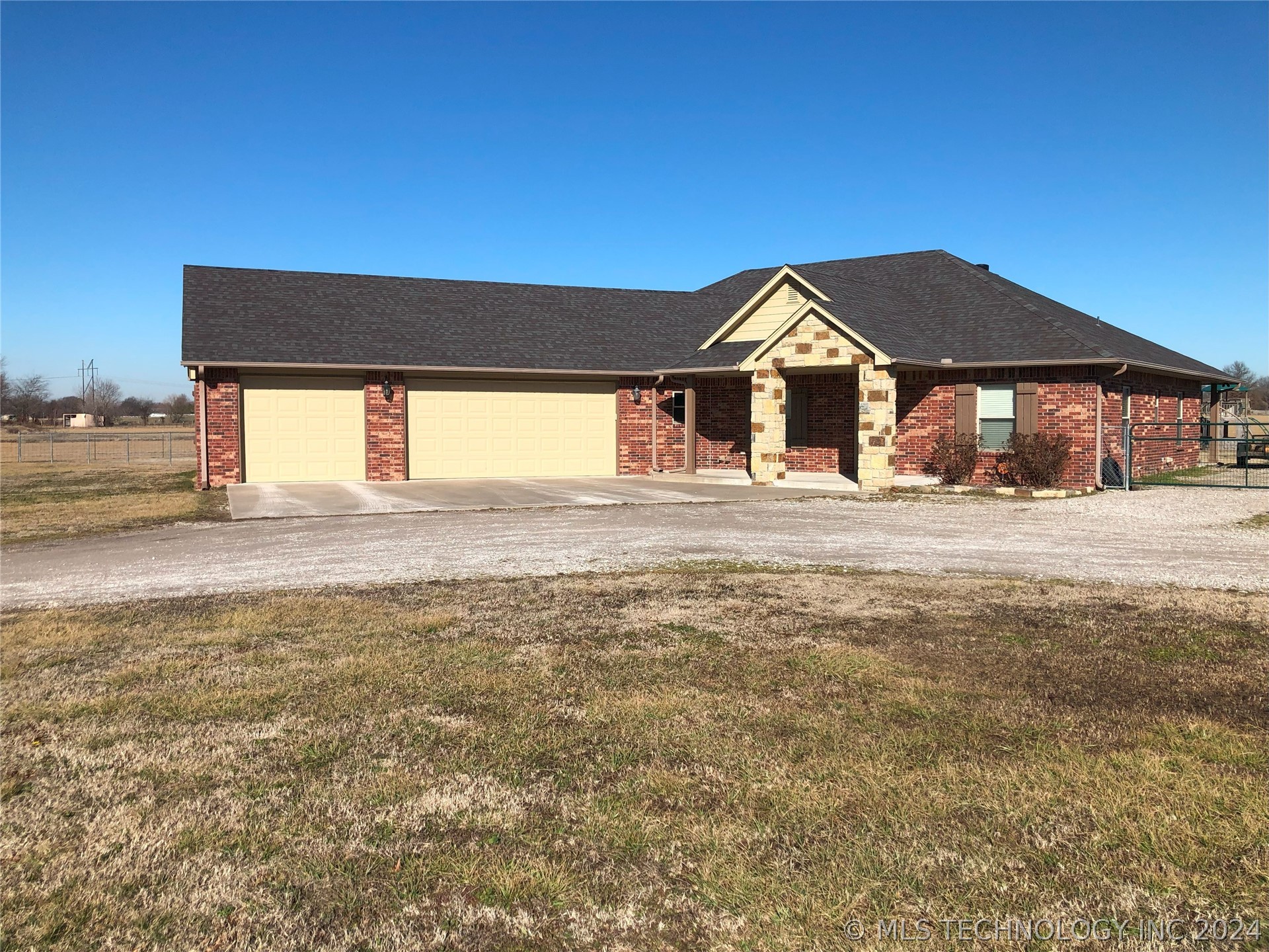 View Claremore, OK 74019 house
