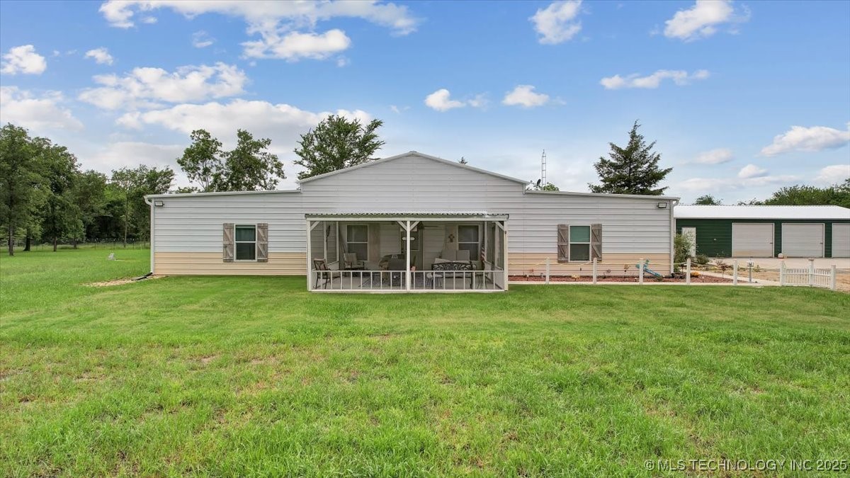10627 Old Willis