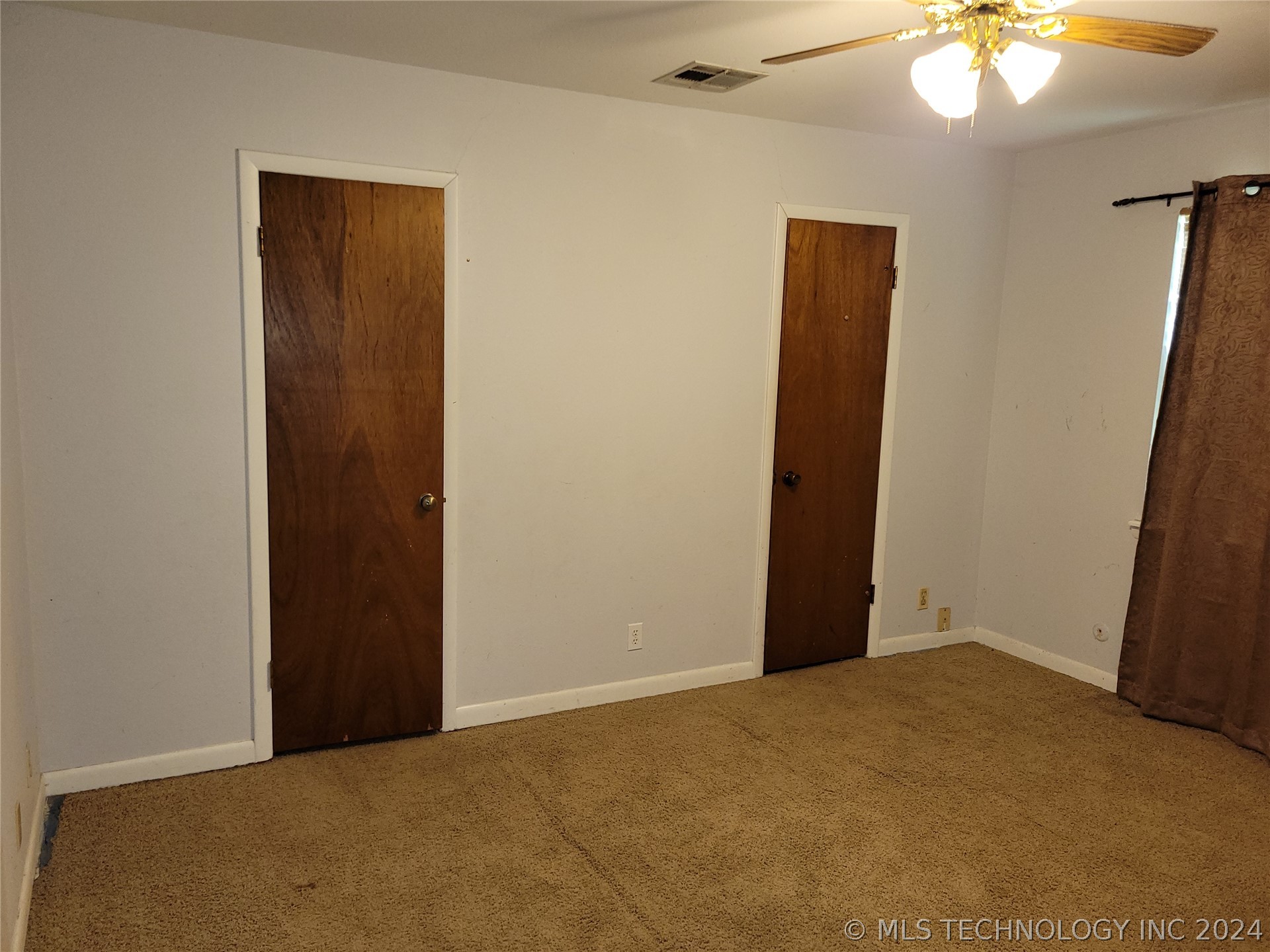 Photo 12 of 41 of 245 E 148TH Street S house