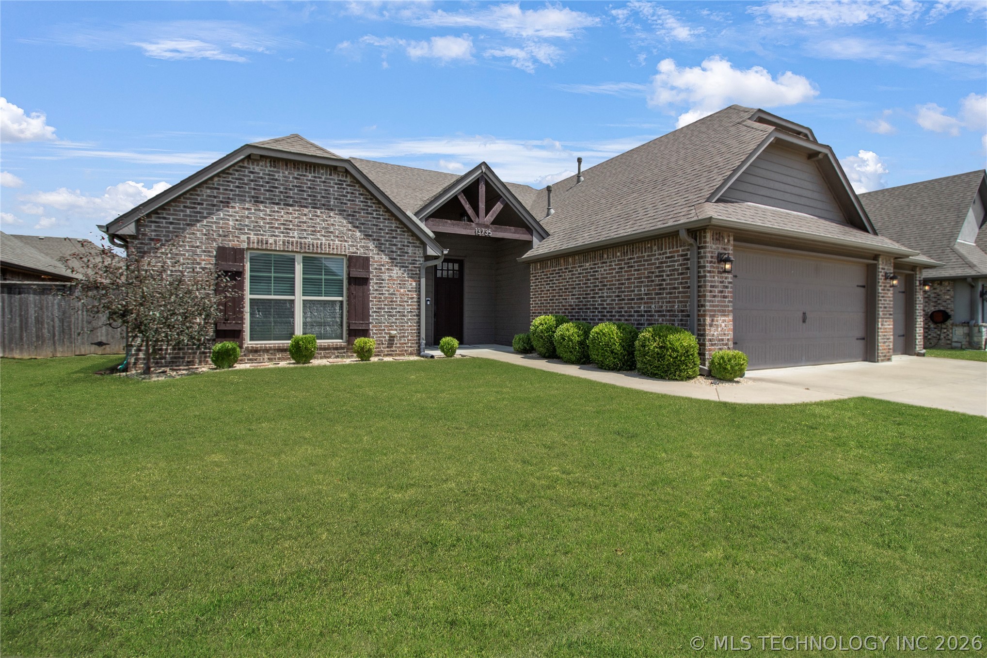 Photo 1 of 24 — 13735 N 130th Avenue E, Collinsville, OK 74021