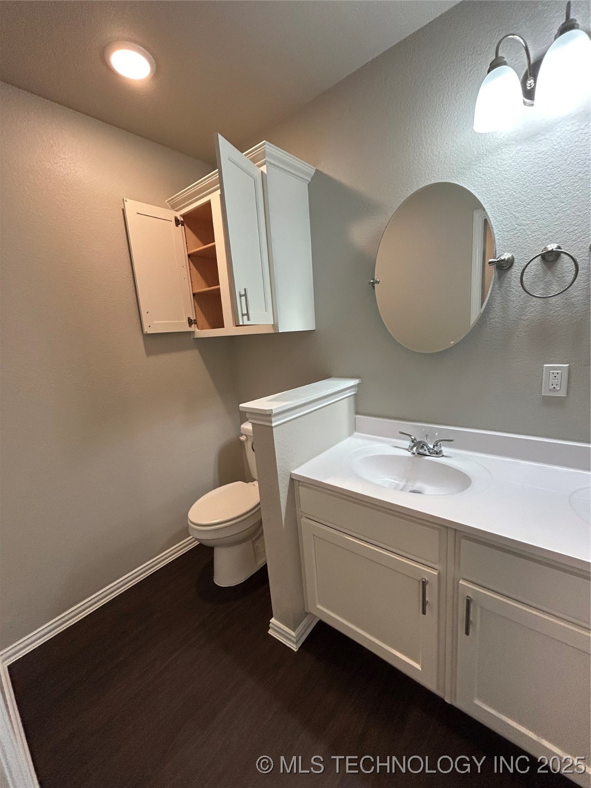 3431 Little John Drive