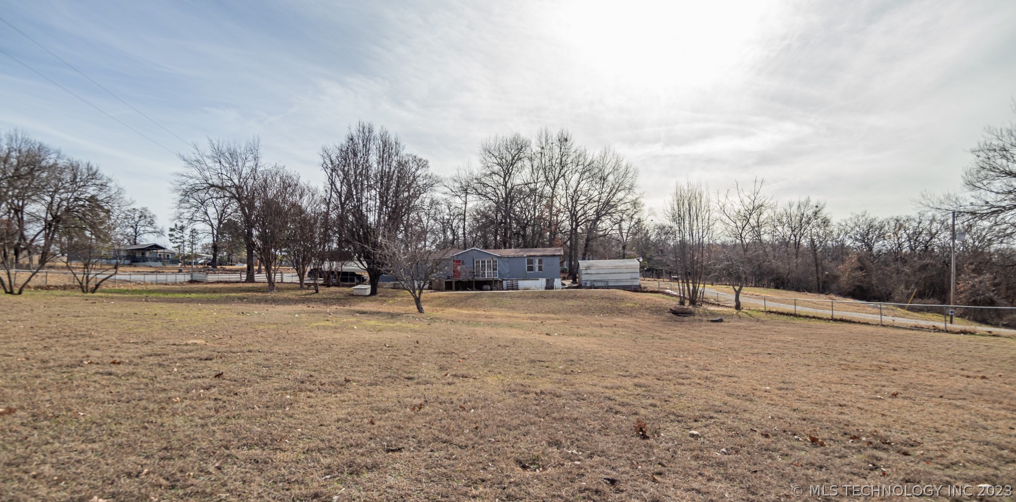 219 Mistletoe Lane