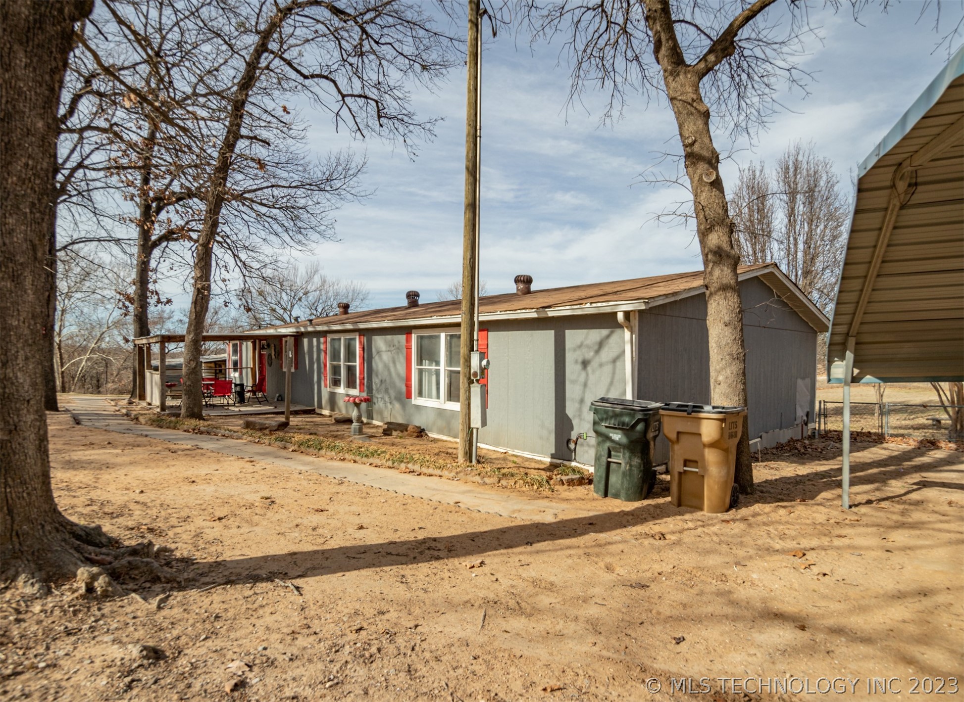 Photo 1 of 24 — 219 Mistletoe Lane, Mead, OK 73449