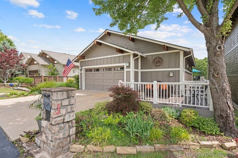 Photo of 2371 Melody Point Circle, Grove, OK 74344 (MLS # 2621136)