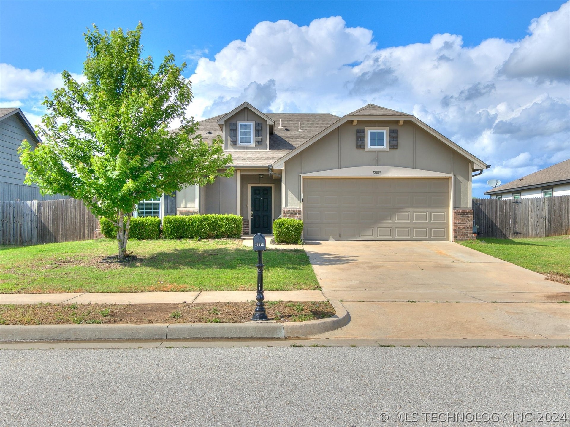 View Owasso, OK 74055 house