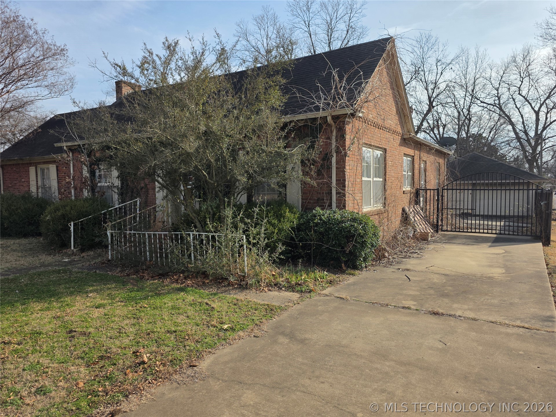 1819 W Evergreen Street