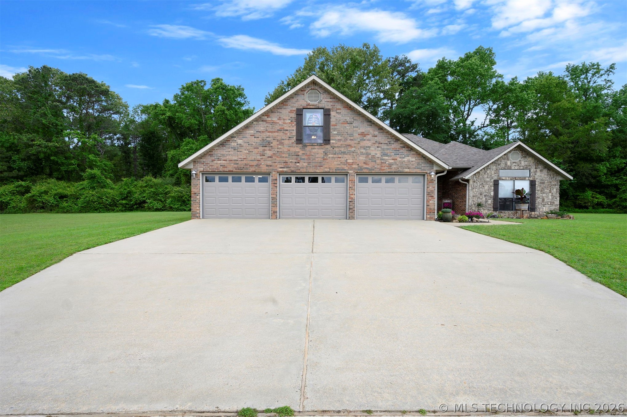 143 Sycamore View Lane