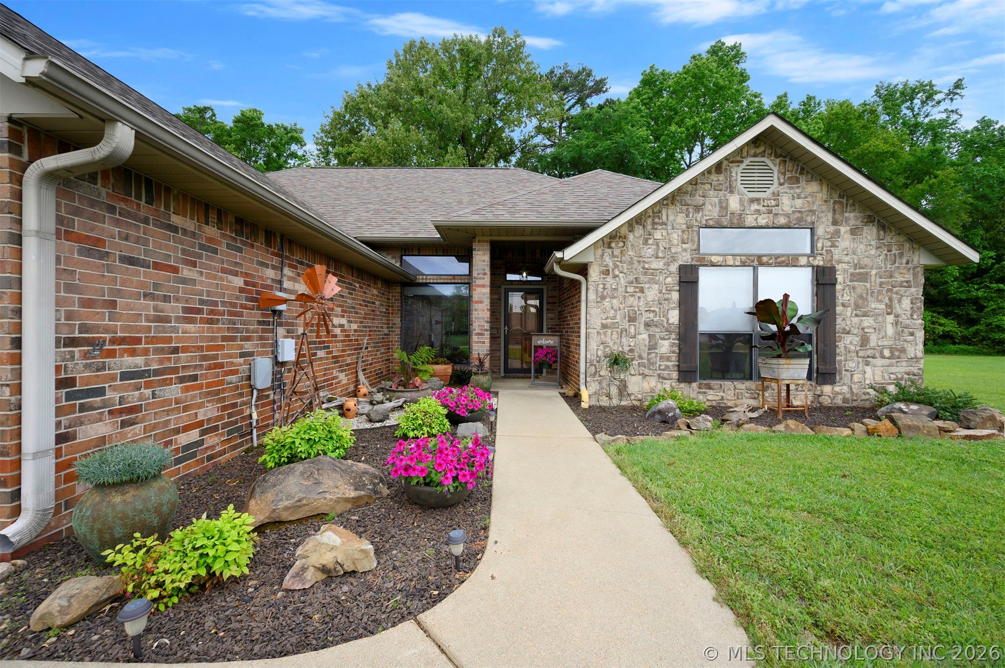143 Sycamore View Lane