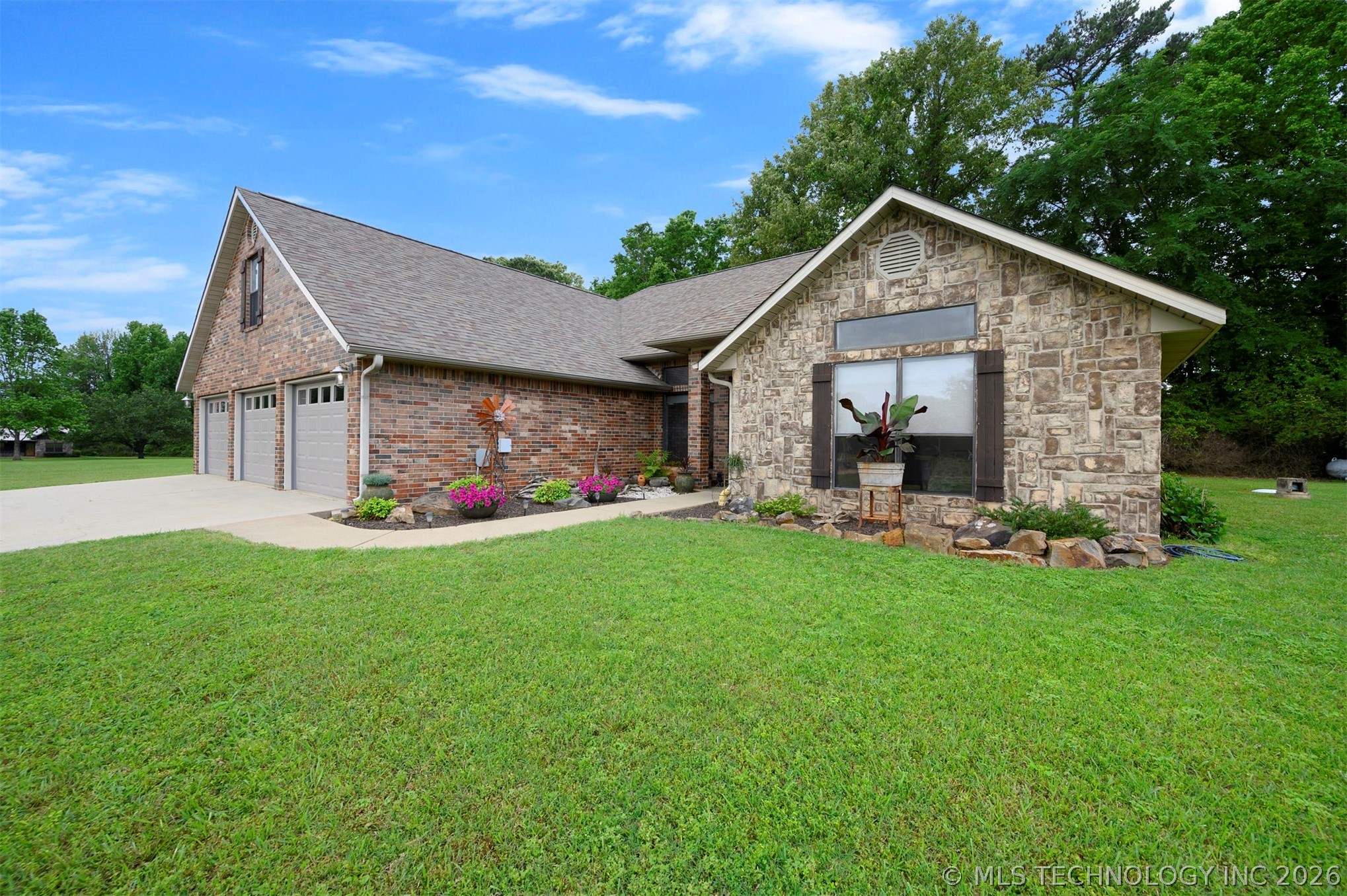143 Sycamore View Lane
