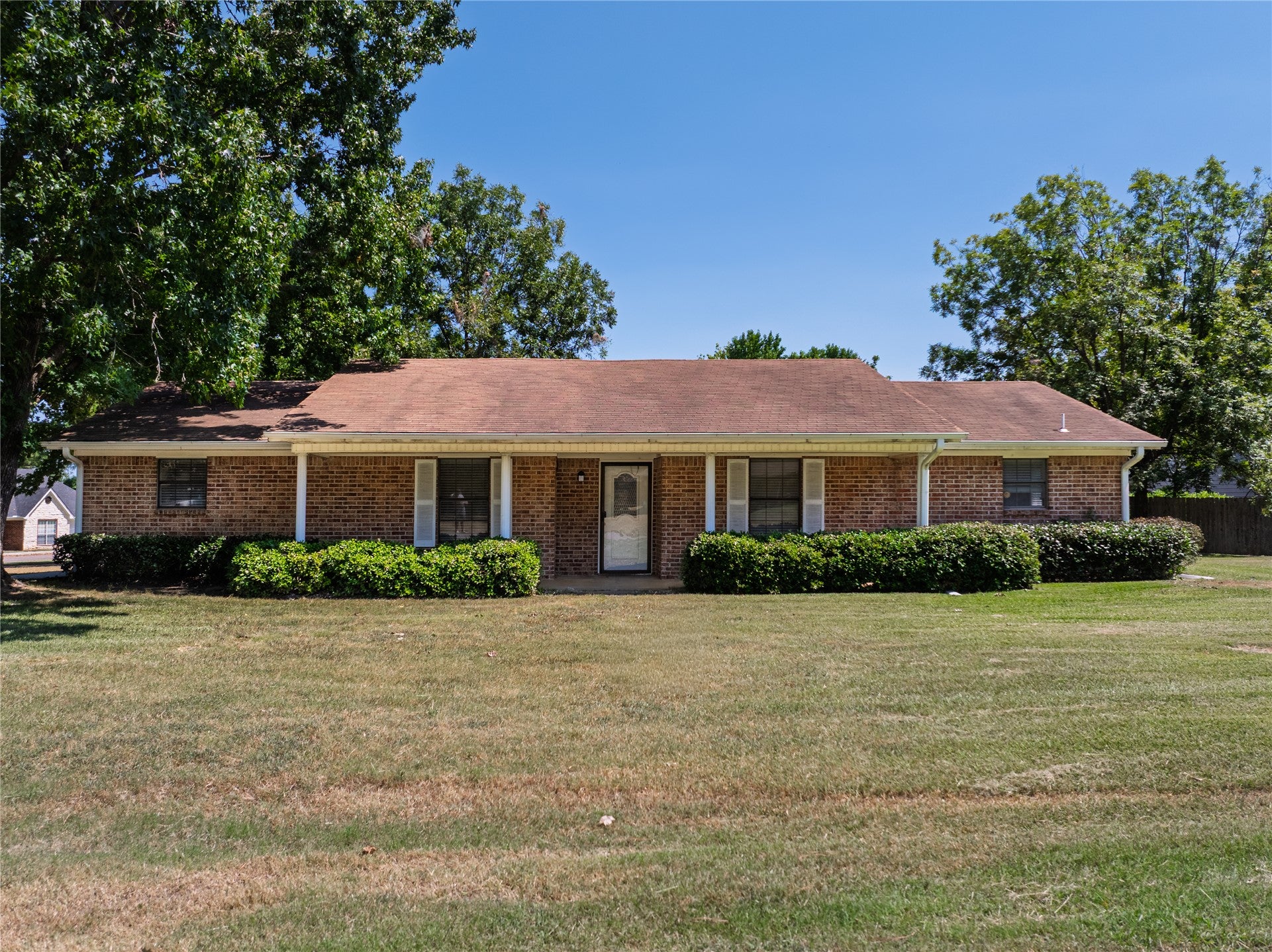 111 Meadowlark Lane