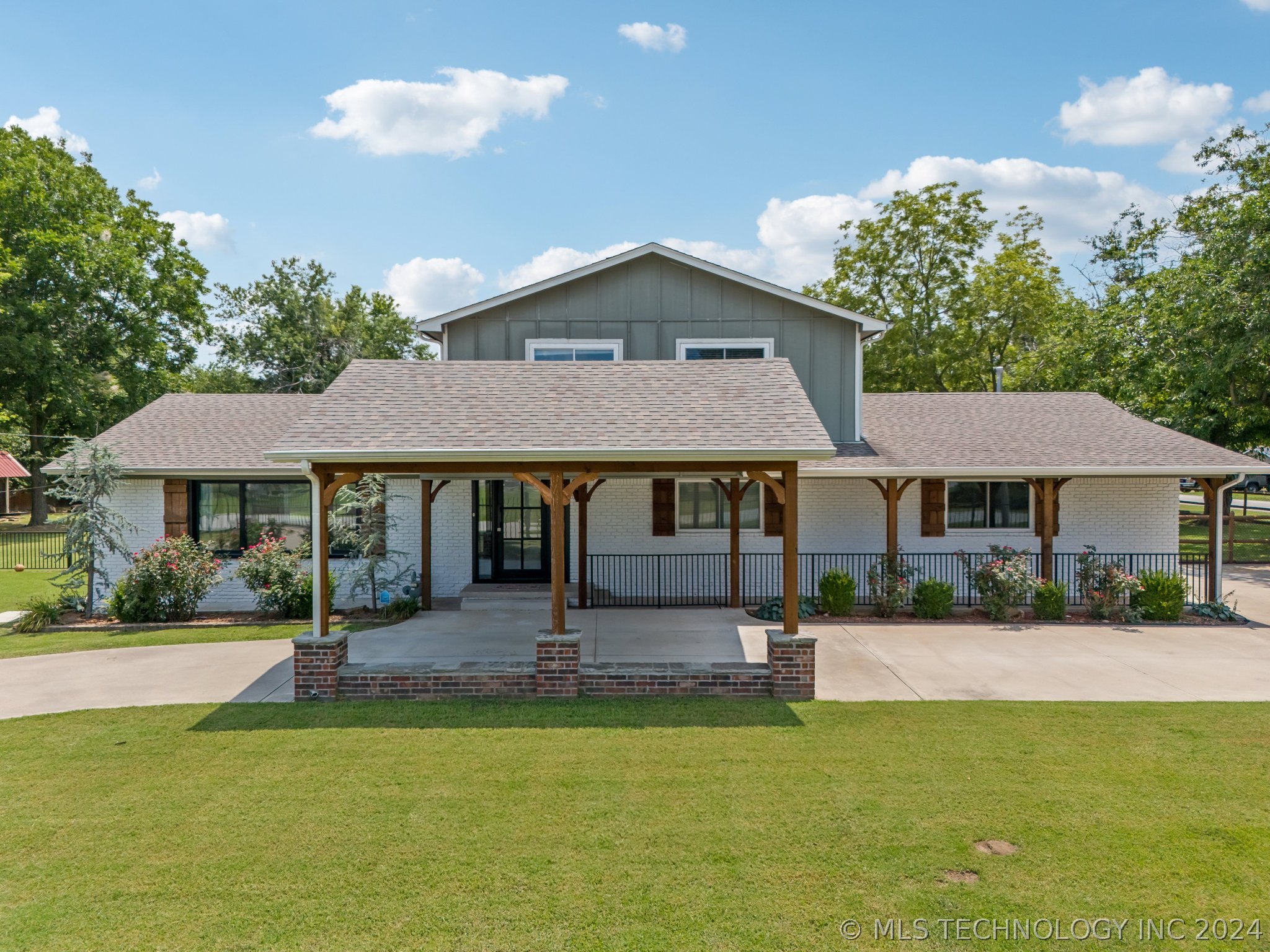 View Broken Arrow, OK 74012 house