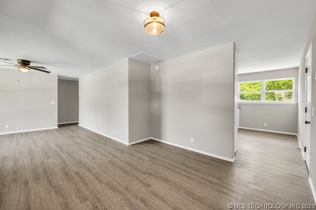 Photo 9 of 20 of 3813 Morgan Avenue house