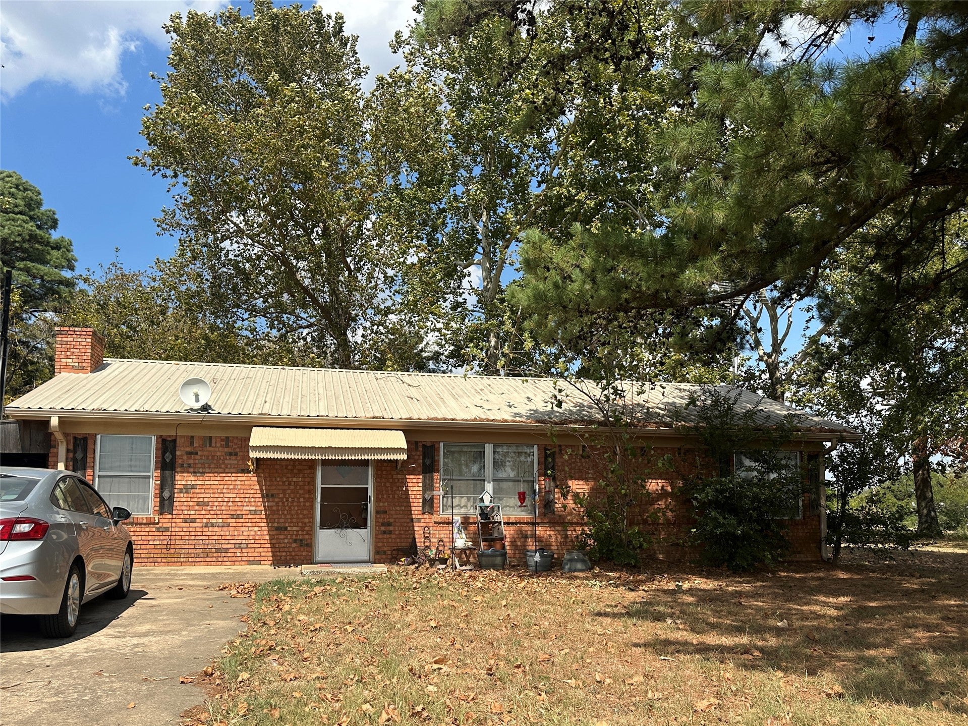 1296 Church Road