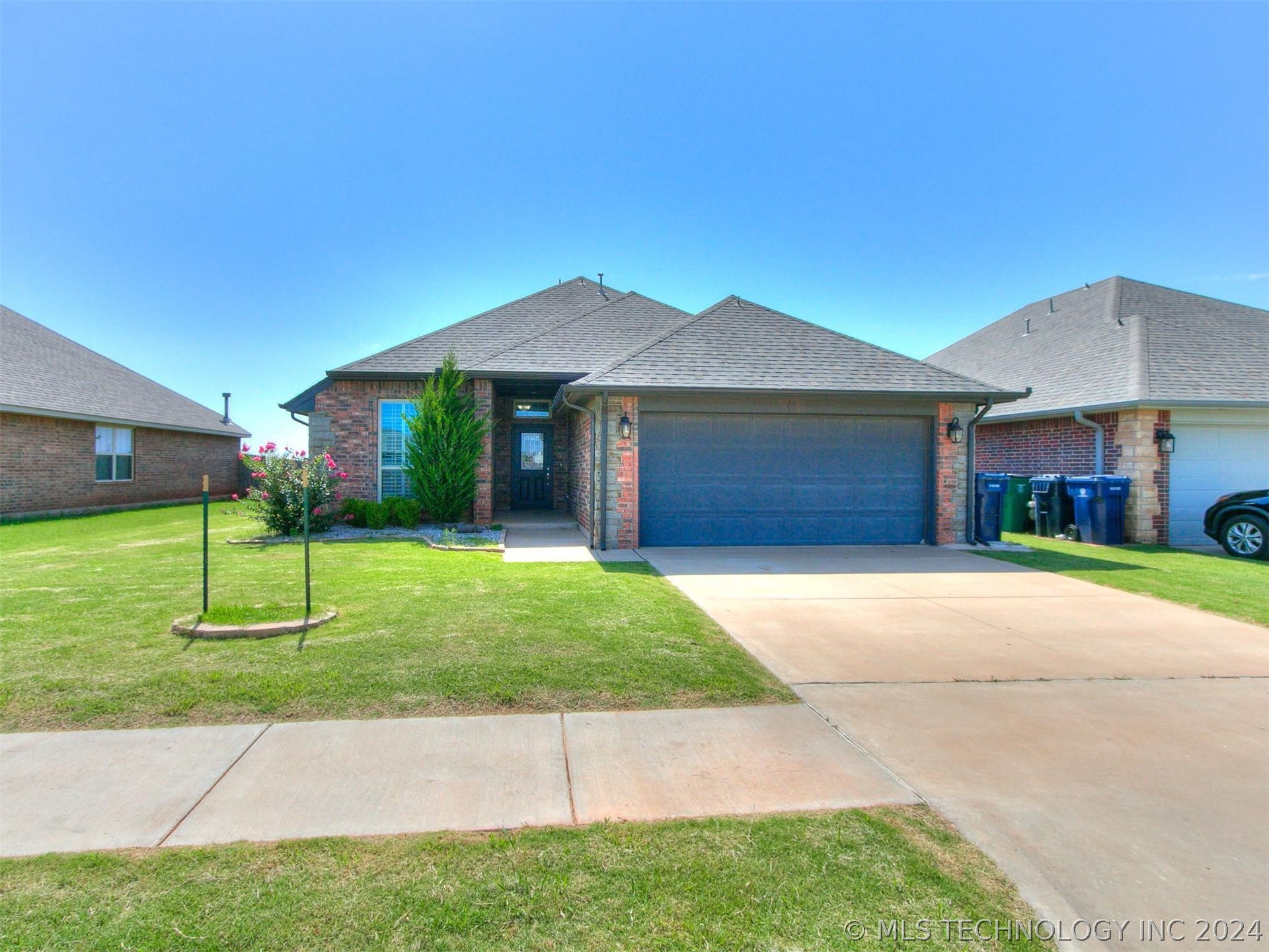 View Edmond, OK 73013 property