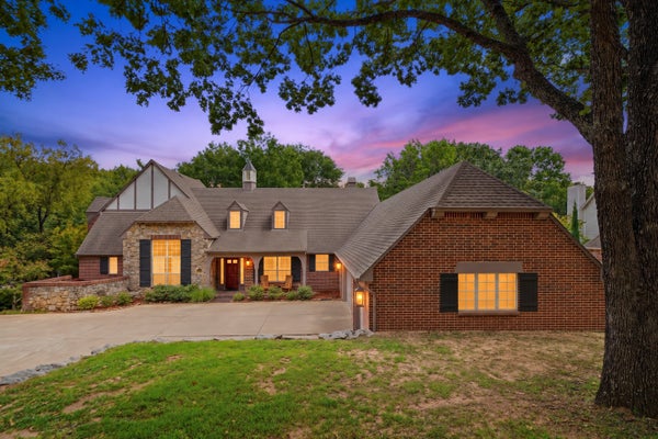 12813 S 14TH CIR, JENKS, OK 74037 - Image 37d8560e284eb9d968a7e2ee25a0ca70/961877999
