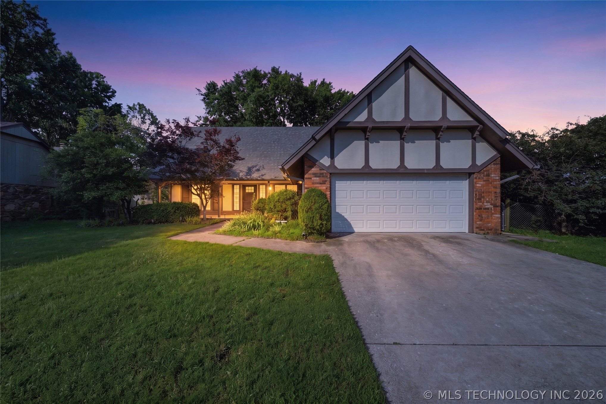 Photo 1 of 31 — 8404 E 107th Street, Tulsa, OK 74133