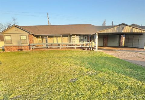5101 S Spruce Drive Sand Springs OK 74063