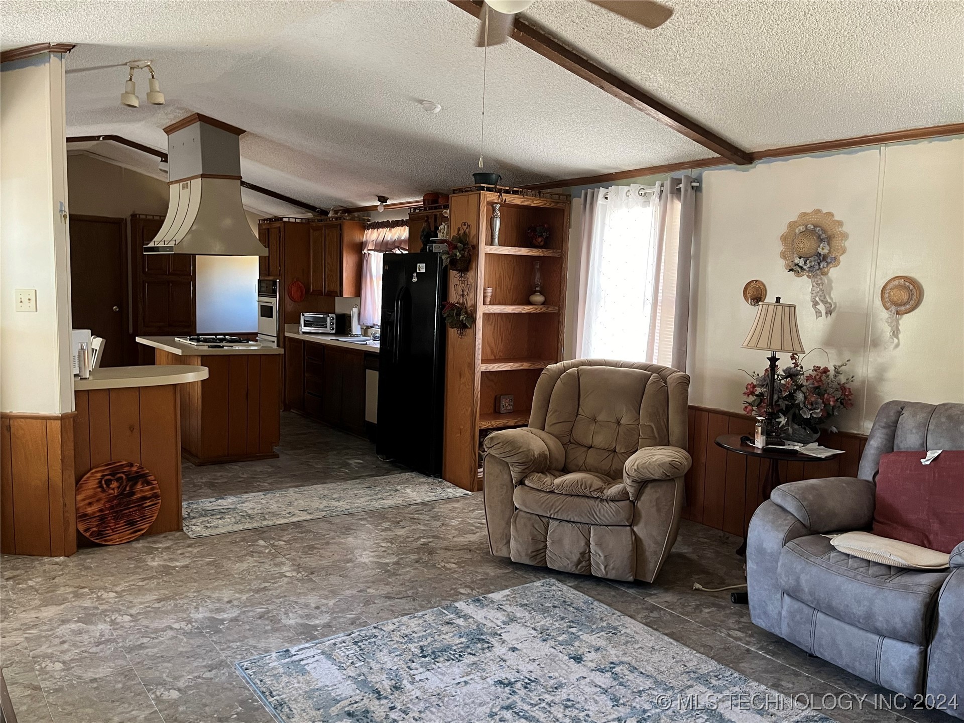 7032 State Road 91