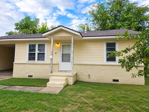 Photo of 67 W Mockingbird Lane, Sapulpa, OK 74066 (MLS # 2638158)