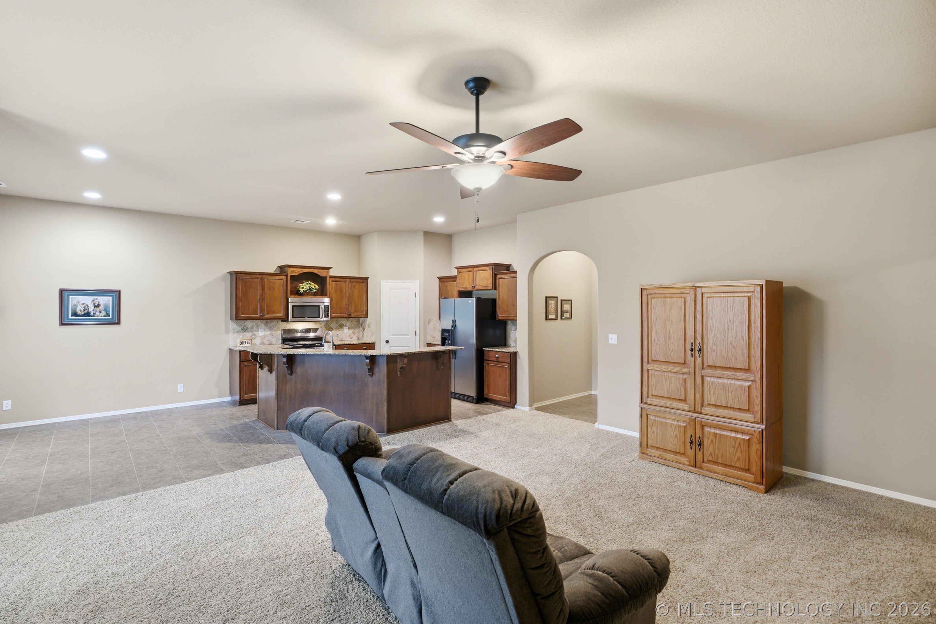 13412 S 19th Place, Bixby, OK 74008 — MLS #2613899 — photo 13 of 49