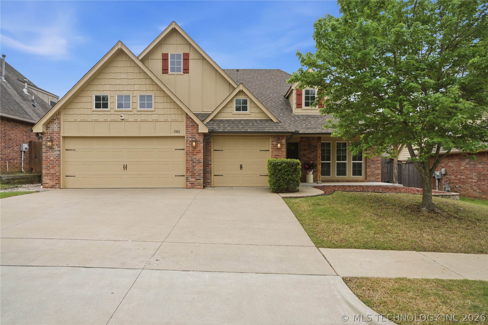 13412 S 19th Place, Bixby, OK 74008 — MLS #2613899 — Main listing photo