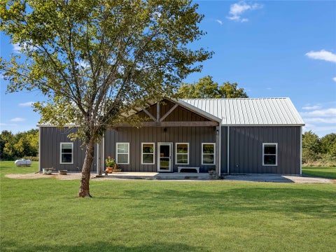 Photo of 143 Dawg Tag Drive, Ardmore, OK 73401 (MLS # 2638237)