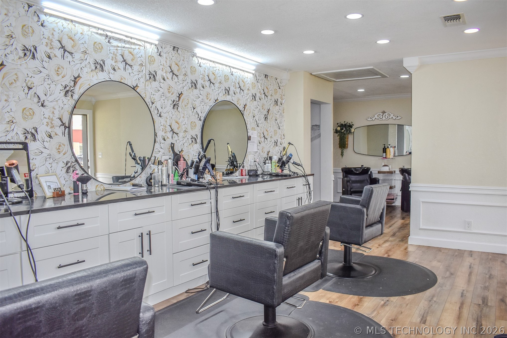 208 SW 3rd Street