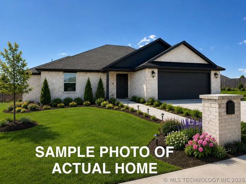 Photo of 17990 W Grandview Road, Tahlequah, OK 74464 (MLS # 2616385)