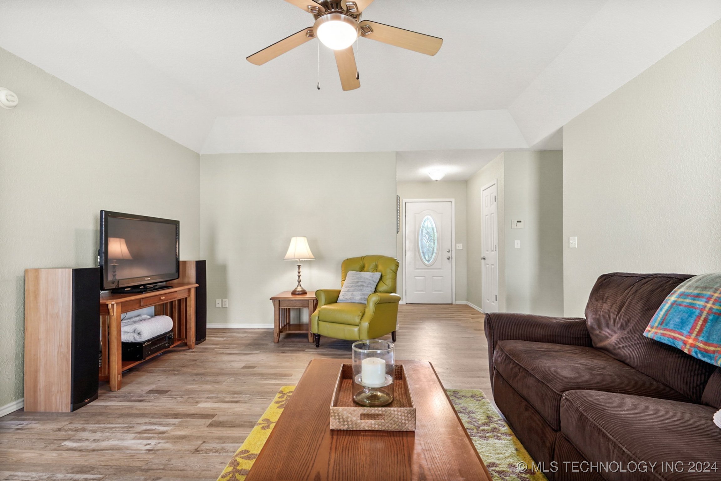 Photo 9 of 27 of 110 Redbud Street house