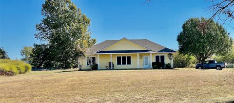 5856 S Highway 377 Kingston OK 73439