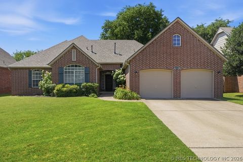 Photo of 2830 E 103rd Street, Tulsa, OK 74137 (MLS # 2620171)