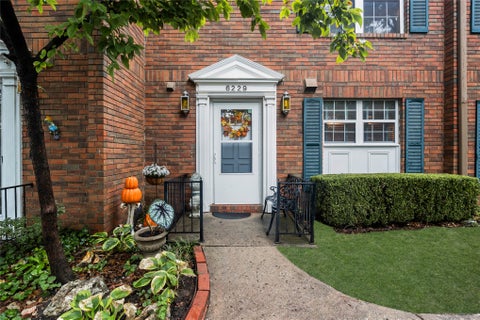 Photo of 6229 S Yorktown Avenue #6229, Tulsa, OK 74136 (MLS # 2636165)