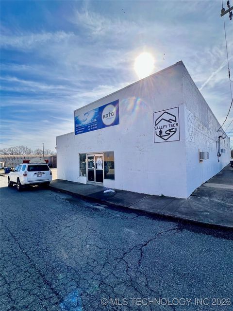 401 E 1st Street Atoka OK 74525