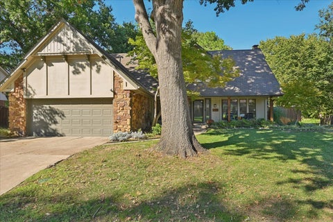 Photo of 2418 W Quincy Circle, Broken Arrow, OK 74012 (MLS # 2636888)