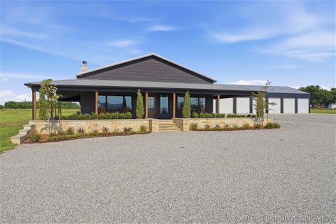 Photo of 160 Alt 75 Highway, Mounds, OK 74047 (MLS # 2625332)