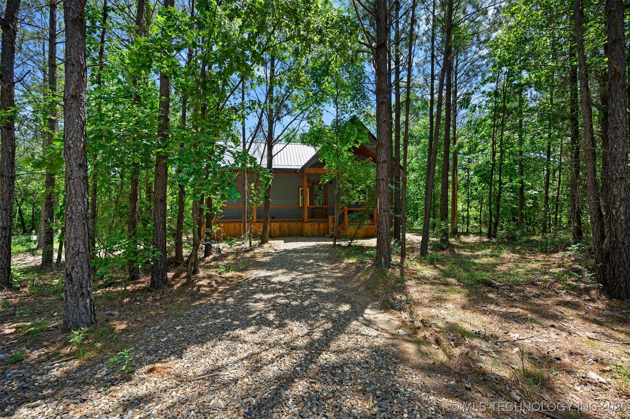 156 S Locust Trail