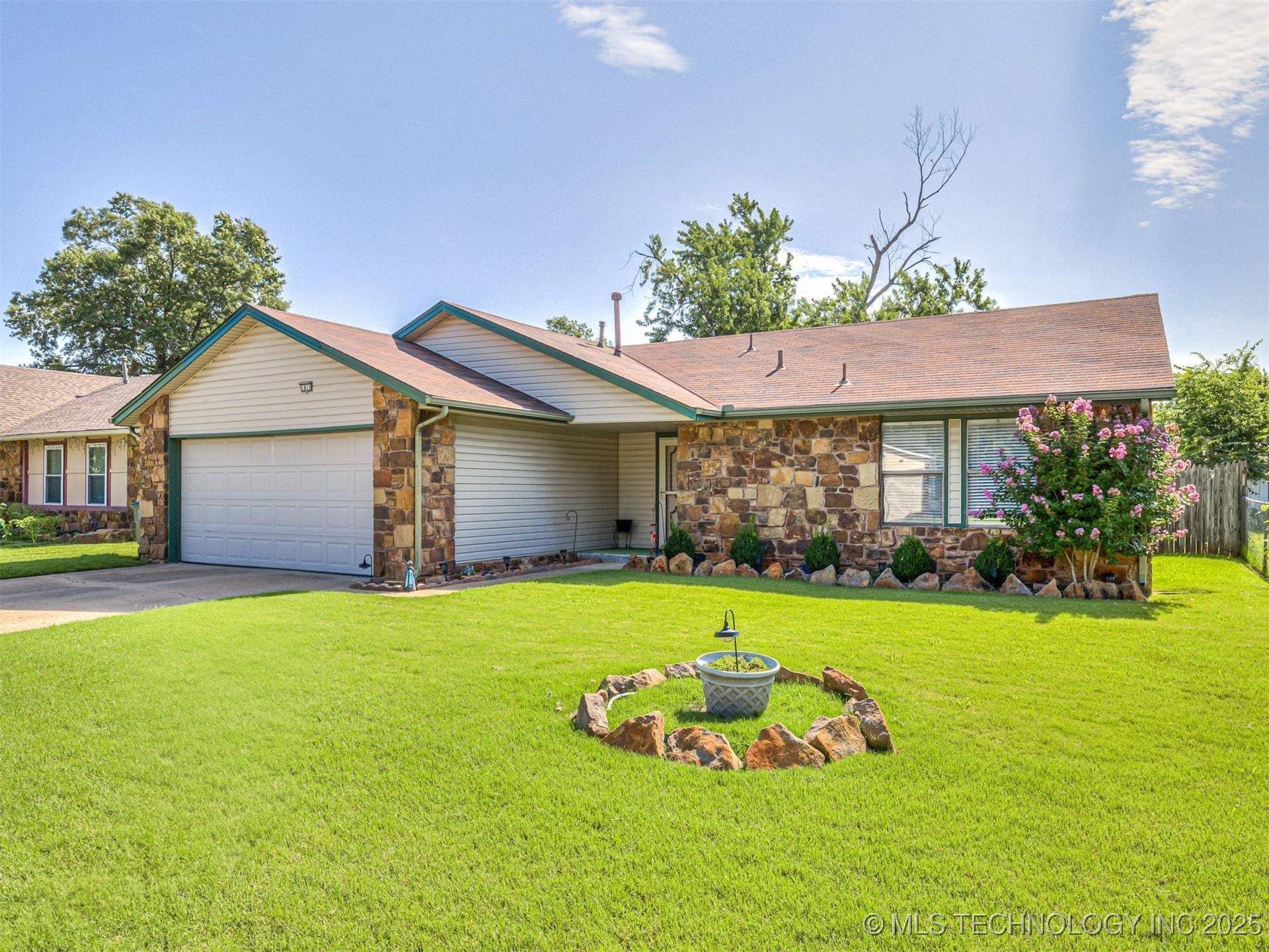 1815 S 139th East Avenue