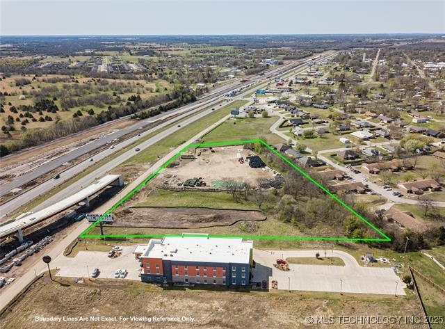 1007 N Service Road