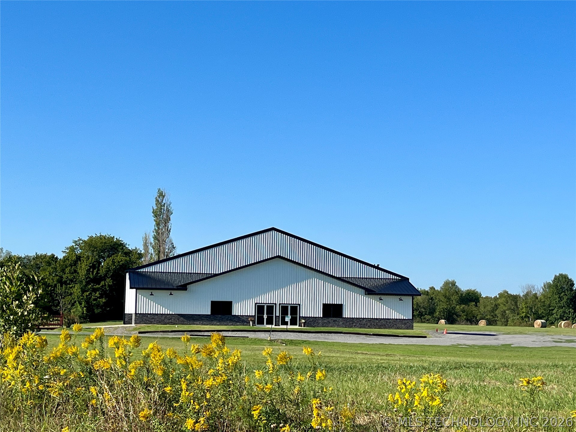 Photo 1 of 46 — 2710 S Cherokee Drive, Muskogee, OK 74403