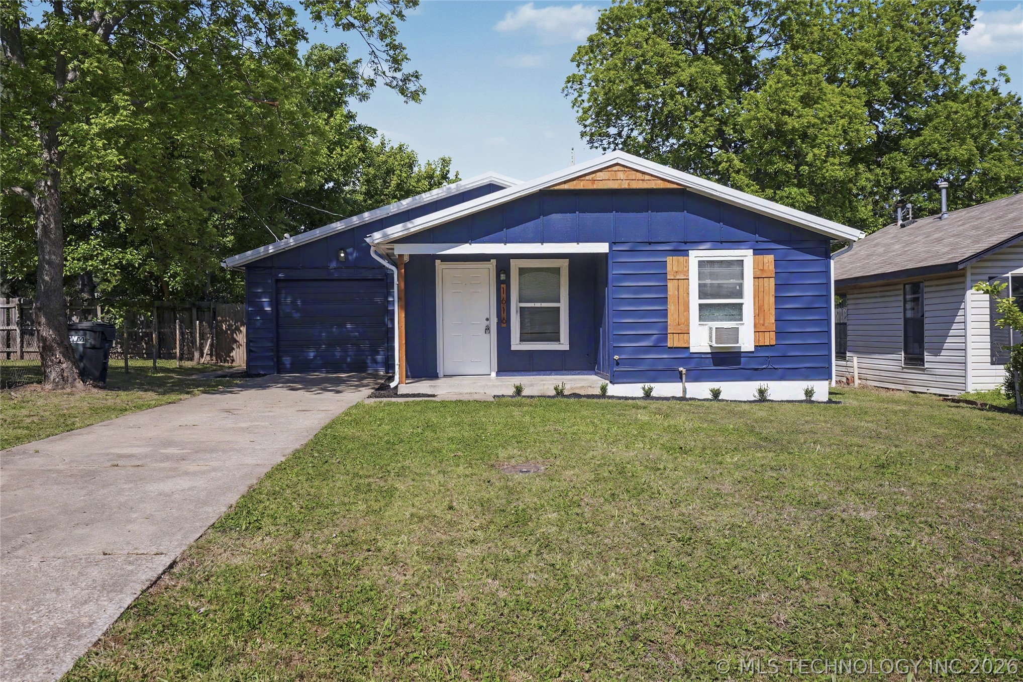 Photo 1 of 26 — 1616 S Park Street, Sapulpa, OK 74066