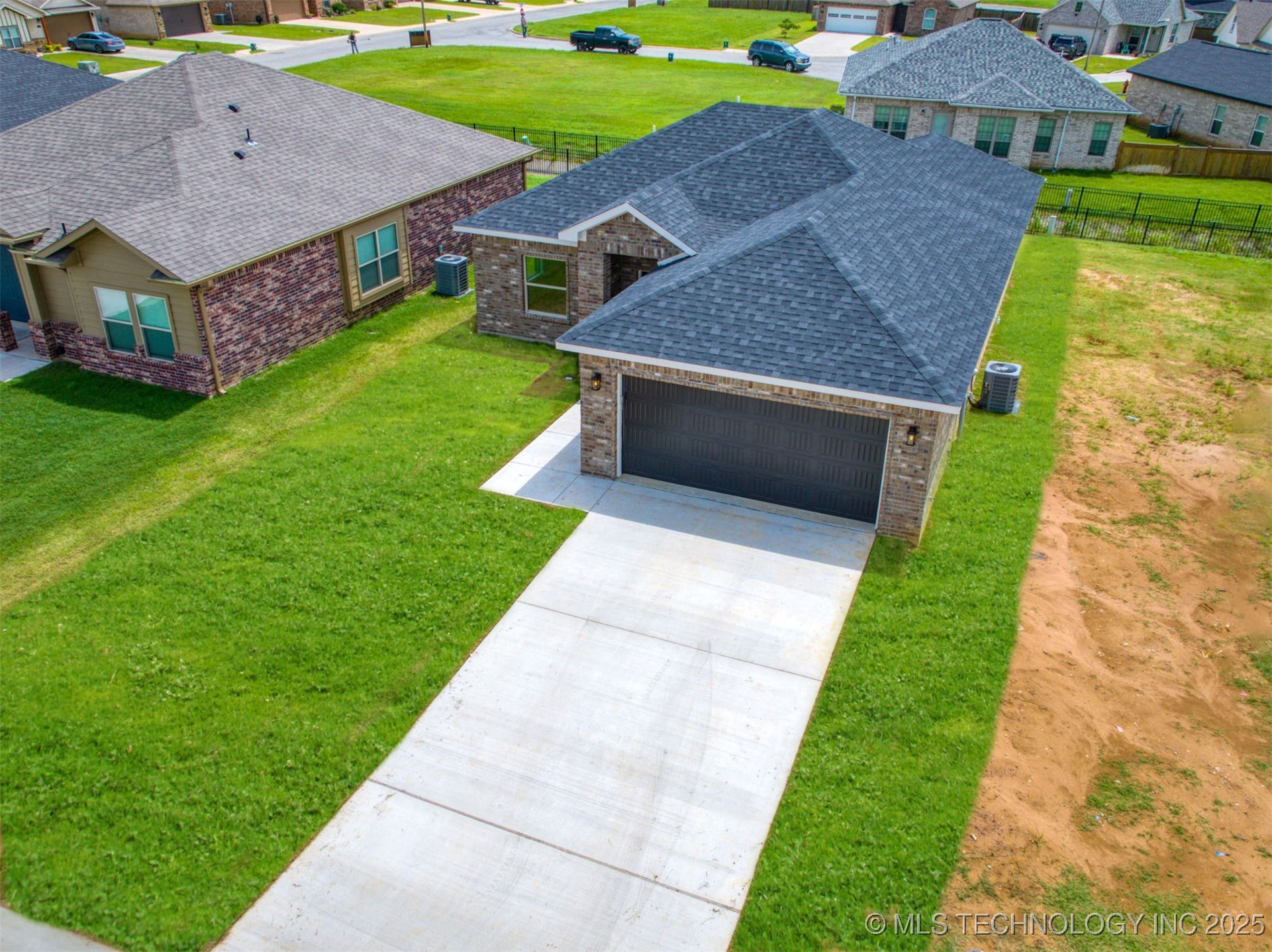 1190 Wild Indigo Circle